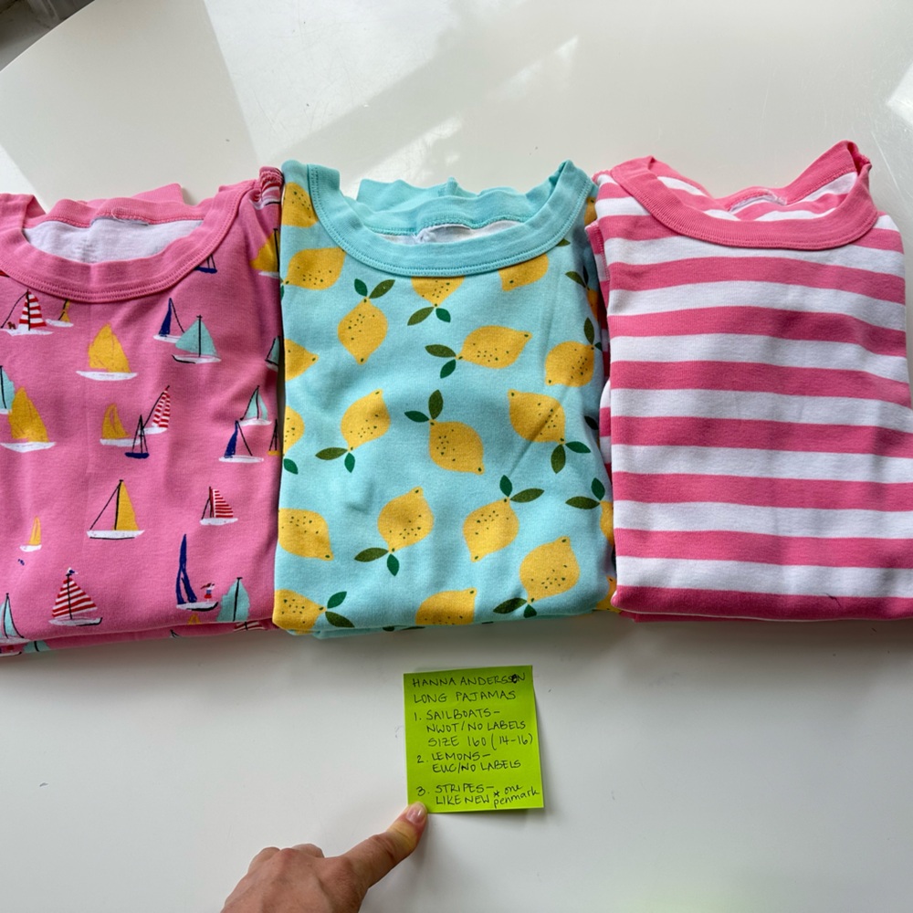 CUTEST HANNA PAJAMA BUNDLE! 4 PJs - ALL Sz 160 - 3 long/1 Short. HARD TO FIND!